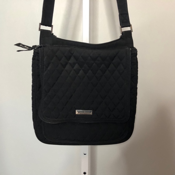 Vera Bradley Handbags - Vera Bradley Quilted Crossbody Purse Classic
